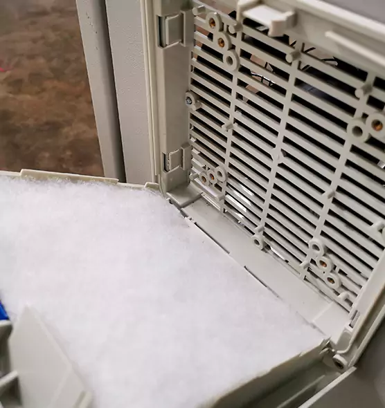 Professional Dryer Vent Mold Cleaning in Johnston, IA